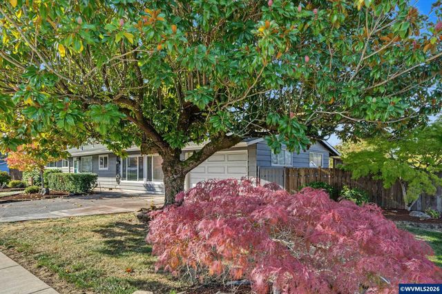 2420 NW Highland Dr, Corvallis, OR 97330