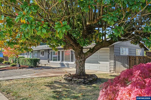 2420 NW Highland Dr, Corvallis, OR 97330