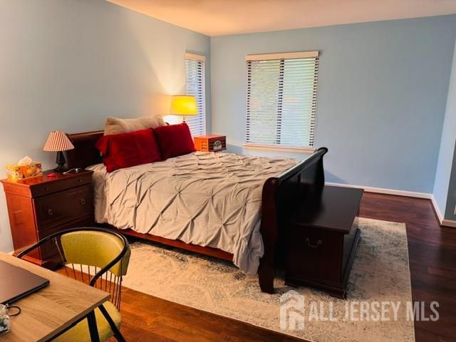 71 Park Gate Drive, Edison, NJ 08820