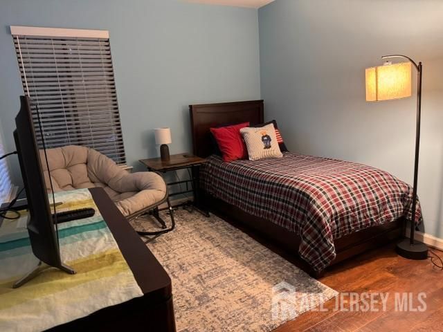 71 Park Gate Drive, Edison, NJ 08820