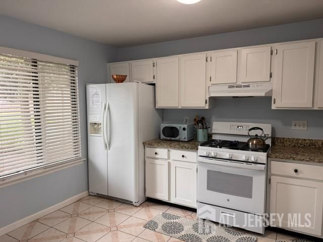 71 Park Gate Drive, Edison, NJ 08820