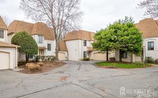 71 Park Gate Drive, Edison, NJ 08820
