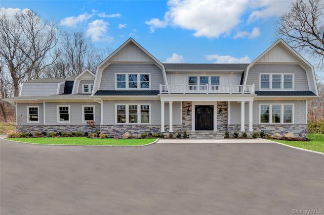541 Split Rock Road, Syosset, NY 11791