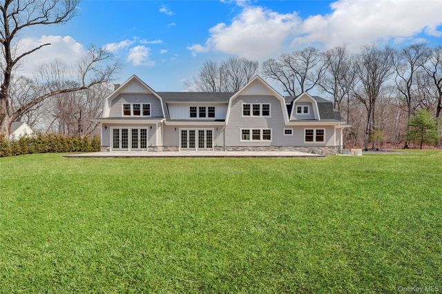 541 Split Rock Road, Syosset, NY 11791