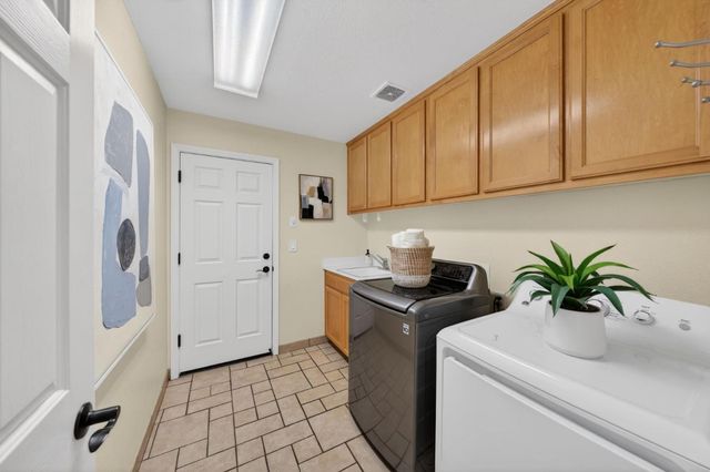 6039 La Spezia Place, San Jose, CA 95138