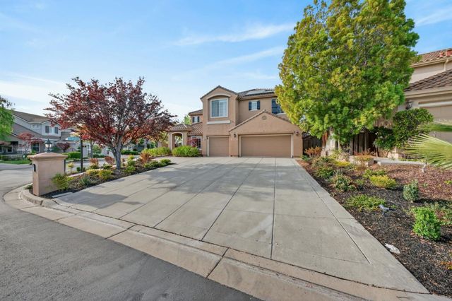 6039 La Spezia Place, San Jose, CA 95138