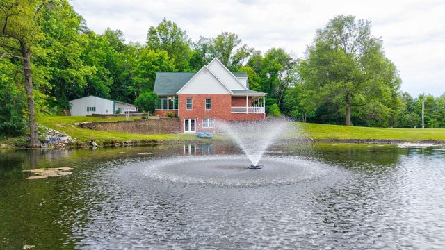 21 N Fetter Lane, Boonville, IN 47601