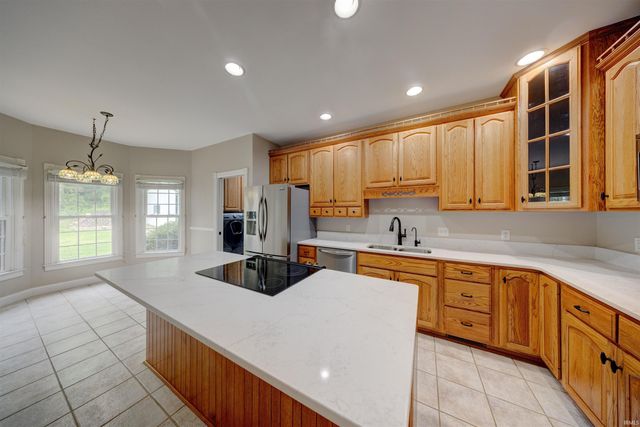 21 N Fetter Lane, Boonville, IN 47601