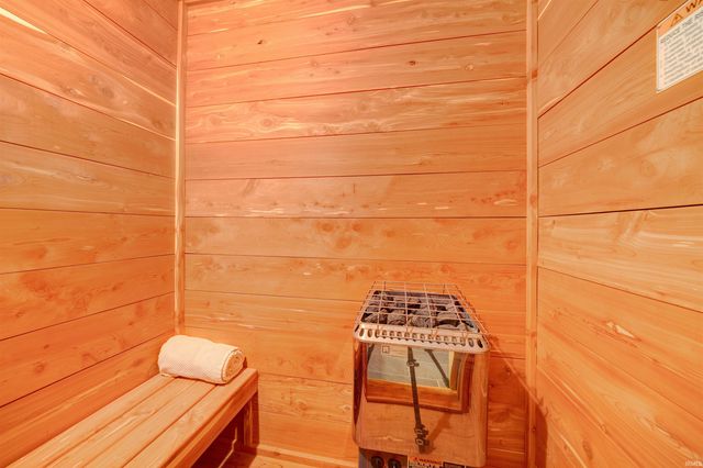 21 N Fetter Lane, Boonville, IN 47601