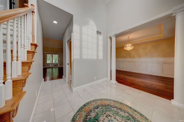 21 N Fetter Lane, Boonville, IN 47601