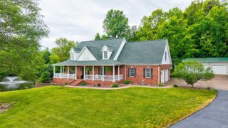 21 N Fetter Lane, Boonville, IN 47601