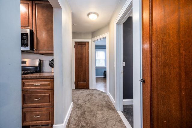 85 Hartsdale Road, Irondequoit, NY 14622