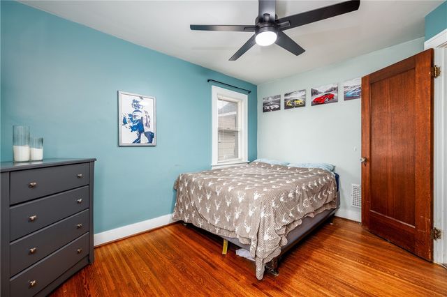 85 Hartsdale Road, Irondequoit, NY 14622