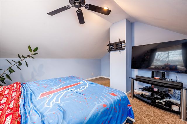 85 Hartsdale Road, Irondequoit, NY 14622