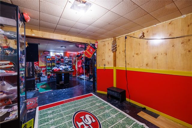 85 Hartsdale Road, Irondequoit, NY 14622