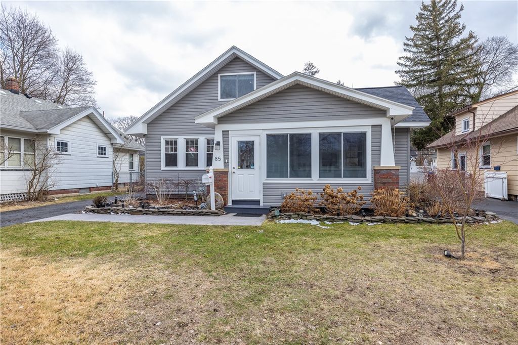 85 Hartsdale Road, Irondequoit, NY 14622