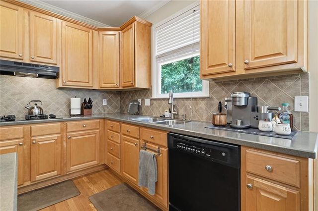4319 White Hickory Lane NW, Kennesaw, GA 30152