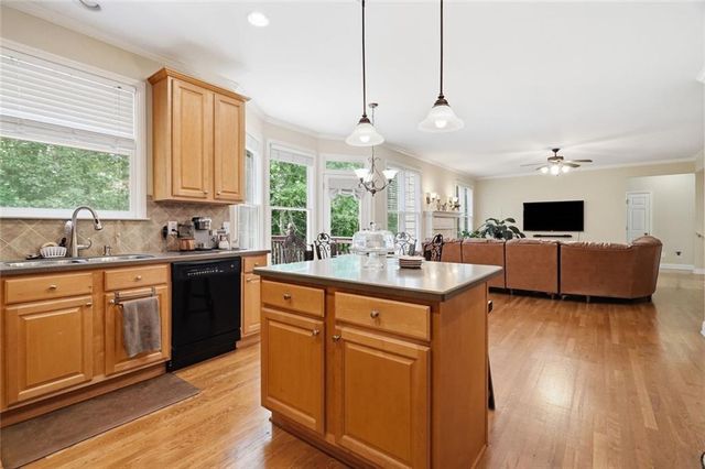 4319 White Hickory Lane NW, Kennesaw, GA 30152
