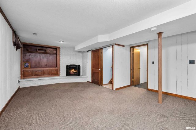 7 SANDPIPER Drive, Blue Grass, IA 52726