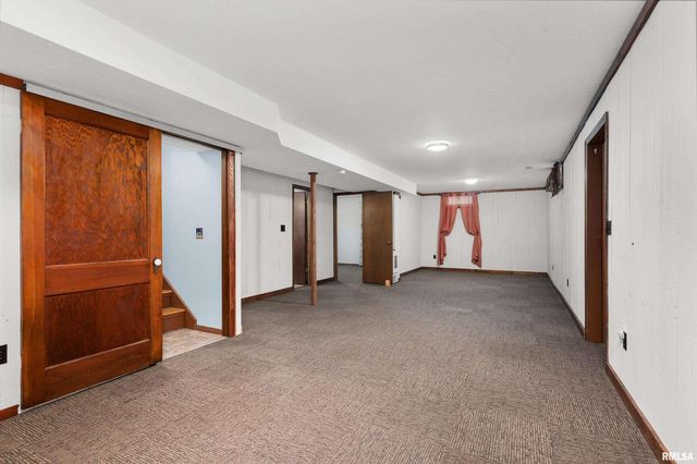 7 SANDPIPER Drive, Blue Grass, IA 52726