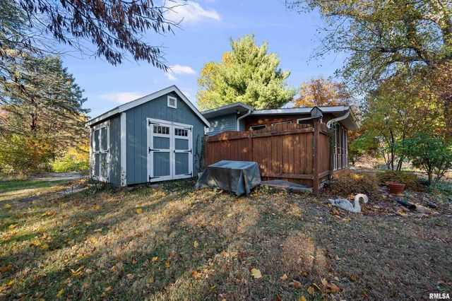 7 SANDPIPER Drive, Blue Grass, IA 52726