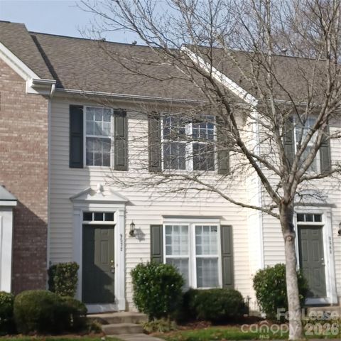 9572 Blossom Hill Drive, Huntersville, NC 28078