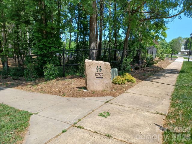 9572 Blossom Hill Drive, Huntersville, NC 28078