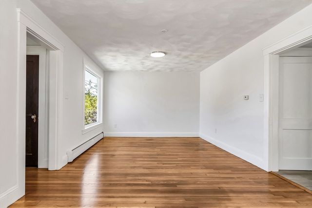 4 Capitol Street, Methuen, MA 01844