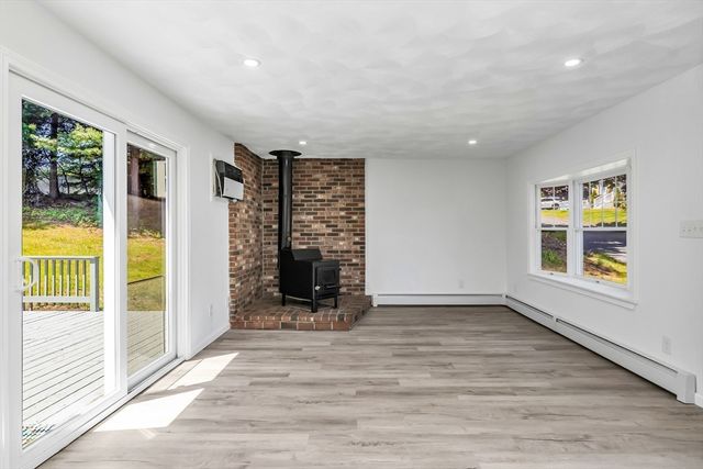 4 Capitol Street, Methuen, MA 01844
