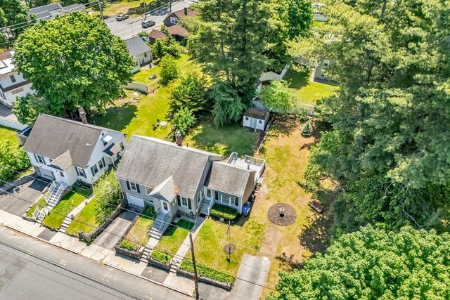 4 Capitol Street, Methuen, MA 01844