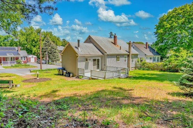 4 Capitol Street, Methuen, MA 01844