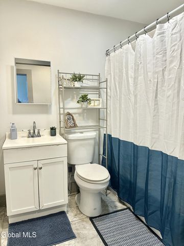 343 Madison Avenue, Albany, NY 12210