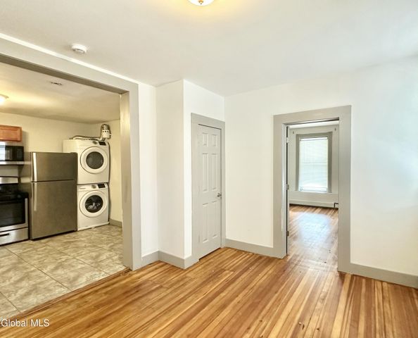 343 Madison Avenue, Albany, NY 12210