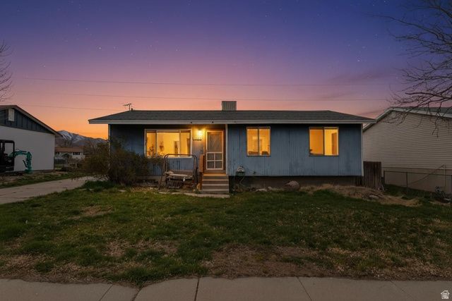 3764 S VALLEY FORGE RD, Magna, UT 84044