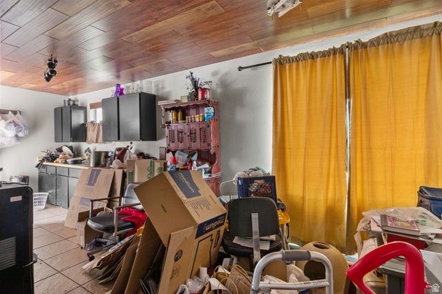 3764 S VALLEY FORGE RD, Magna, UT 84044