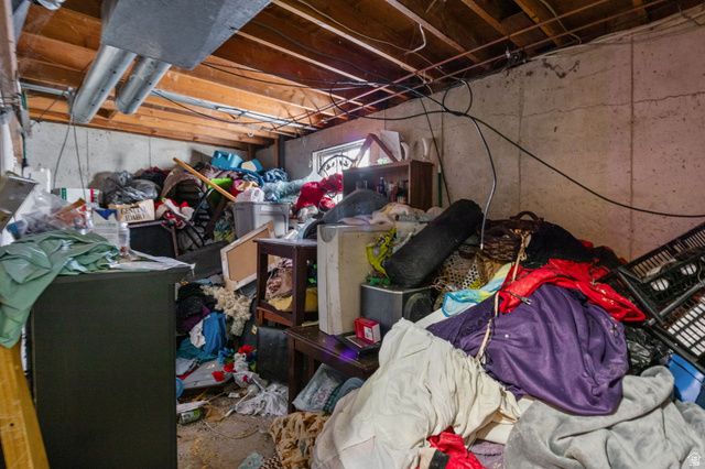 3764 S VALLEY FORGE RD, Magna, UT 84044