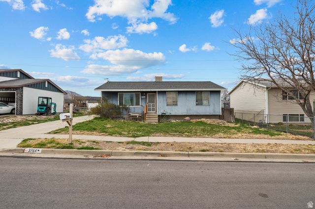 3764 S VALLEY FORGE RD, Magna, UT 84044