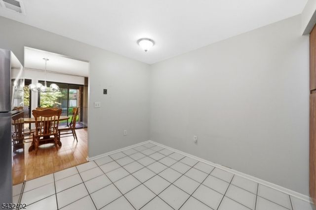 336 Willowbrook Dr, North Brunswick Twp., NJ 08902