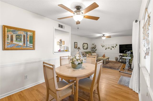 586 FAIRWAYS CIRCLE A, Ocala, FL 34472