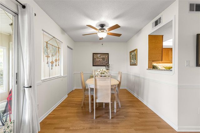 586 FAIRWAYS CIRCLE A, Ocala, FL 34472