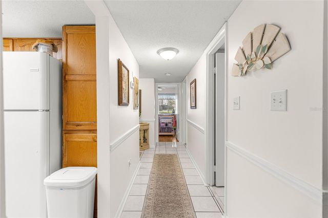 586 FAIRWAYS CIRCLE A, Ocala, FL 34472