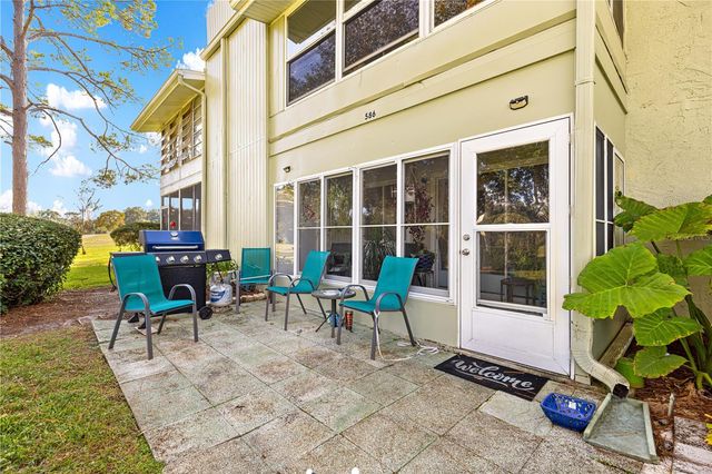 586 FAIRWAYS CIRCLE A, Ocala, FL 34472