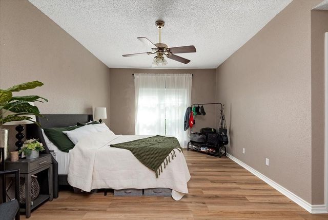 10047 Westpark Drive 33, Houston, TX 77042