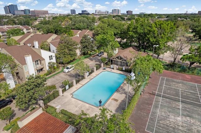 10047 Westpark Drive 33, Houston, TX 77042
