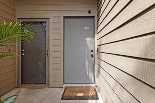 10047 Westpark Drive 33, Houston, TX 77042