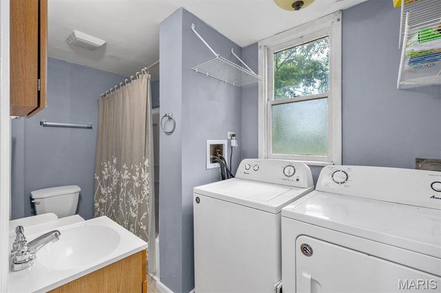 215 E 8th Street, Alton, IL 62002