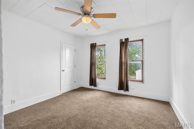 215 E 8th Street, Alton, IL 62002