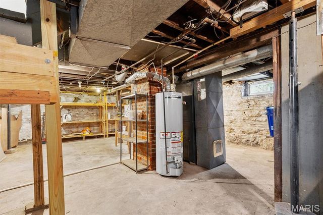 215 E 8th Street, Alton, IL 62002