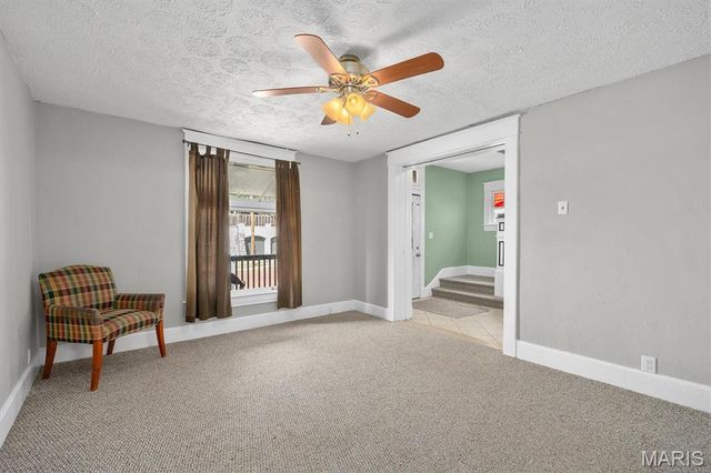 215 E 8th Street, Alton, IL 62002