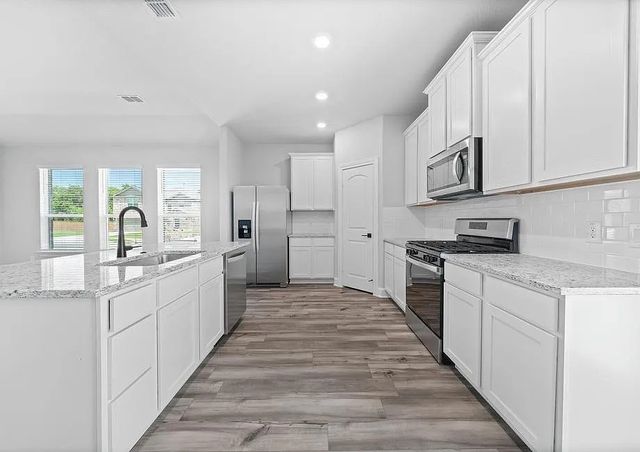 2032 Brentwood Drive, Anna, TX 75409